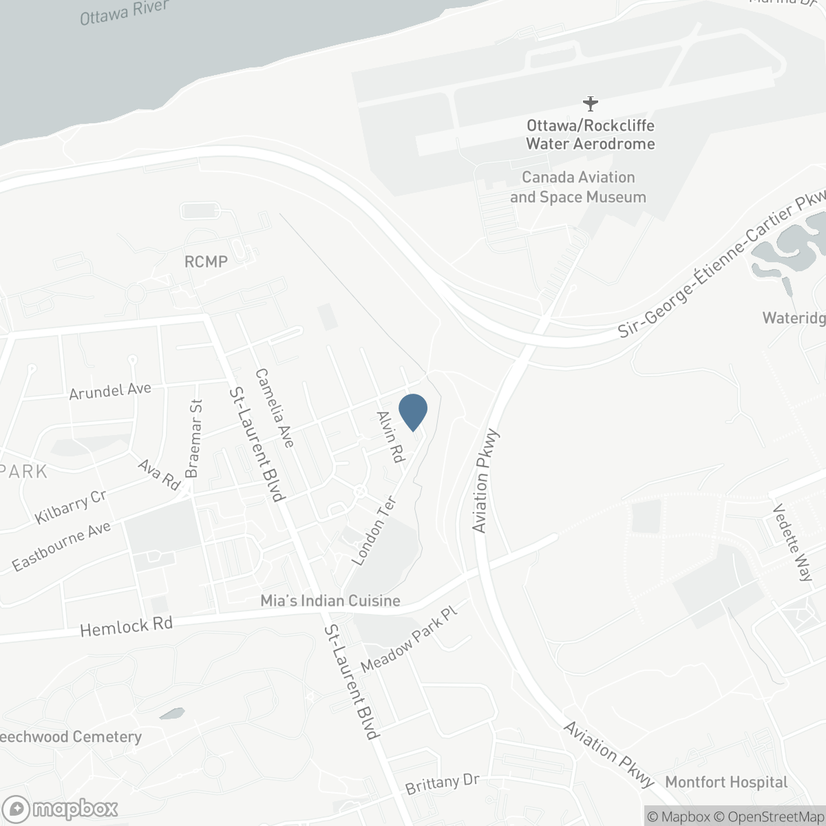 28 CRISPIN PRIVATE, Ottawa, Ontario K1K 2T8